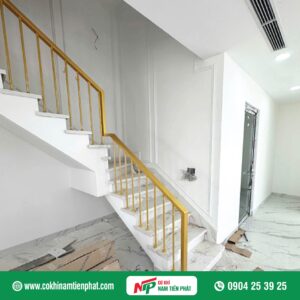 Cầu thang sắt NTP003