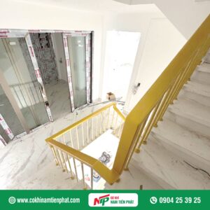 Cầu thang sắt NTP003