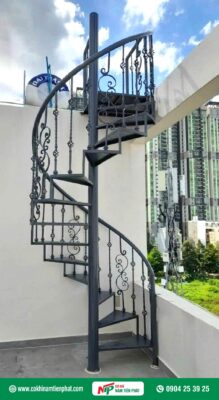 Mẫu cầu thang xoắn ốc bằng sắt