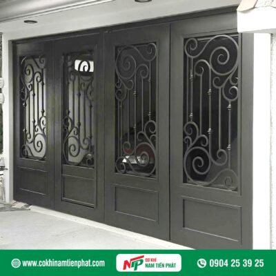 Mẫu cửa cổng sắt 4 cánh đẹp