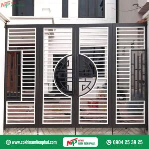 Cửa cổng sắt NTP013