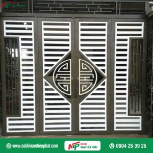 Cửa cổng sắt NTP014