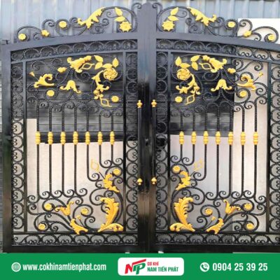 Cửa cổng sắt mỹ thuật đẹp