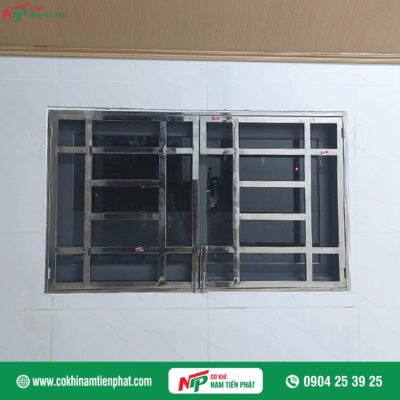 Khung bảo vệ cửa sổ inox đẹp