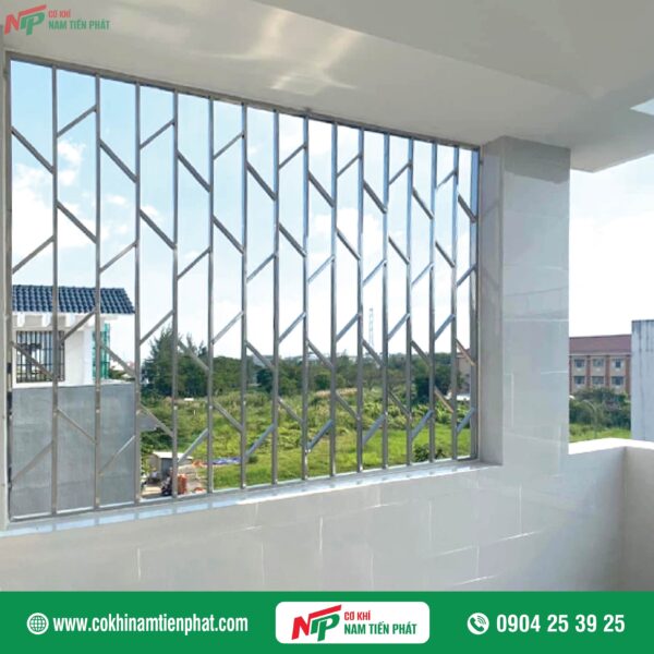 Khung bảo vệ inox NTP010