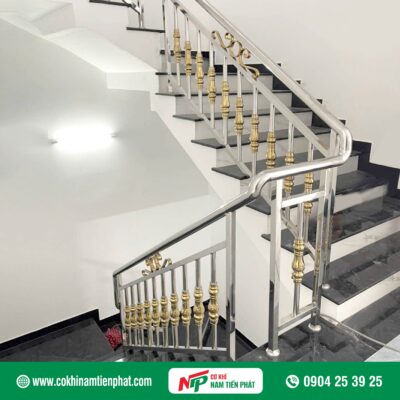 Cầu thang inox 304 đẹp nhất
