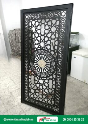 Mẫu cửa cổng CNC 1 cánh đẹp
