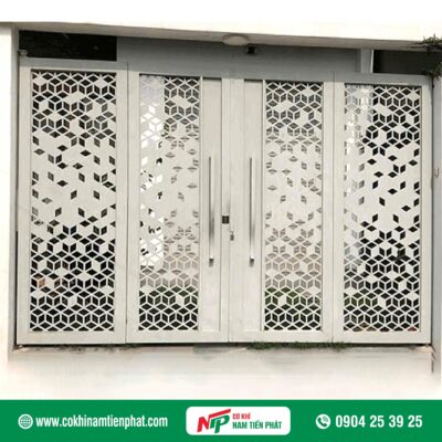 Mẫu cửa cổng CNC 4 cánh đẹp