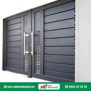 Cửa cổng sắt 2 cánh đẹp