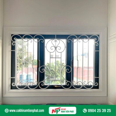 Khung bảo vệ cửa sổ sắt mỹ thuật TP. HCM