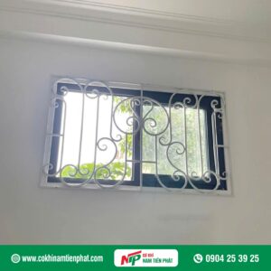 Khung bảo vệ cửa sổ sắt mỹ thuật